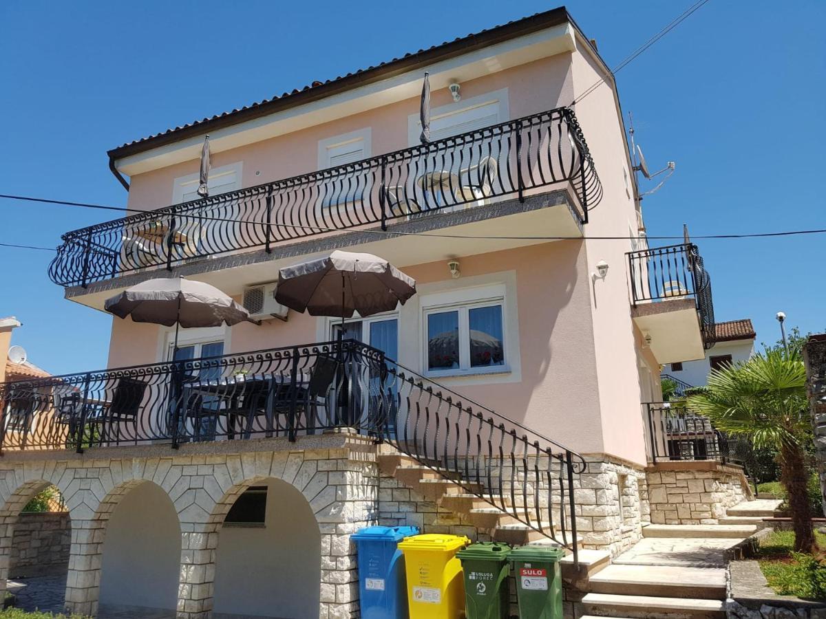 Apartment Mit Balkon Porec Ngoại thất bức ảnh